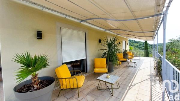 Maison à vendre 12 pièces 370 m² Alba-la-Romaine