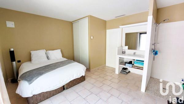 Maison à vendre 12 pièces 370 m² Alba-la-Romaine