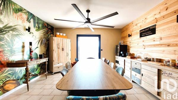 Maison à vendre 12 pièces 370 m² Alba-la-Romaine