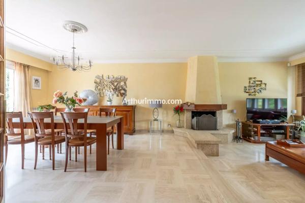 Vente Maison 6 pièces 142 m2 à Boissy-Saint-Léger