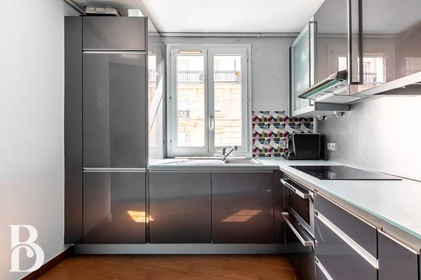 Paris (75010) EXCLUSIVITÉ — RUE DES DEUX GARES, PARIS 10E — 2 CHAMBRES