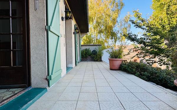 Maison à vendre    6 pièces • 154,42 m2 Lèves