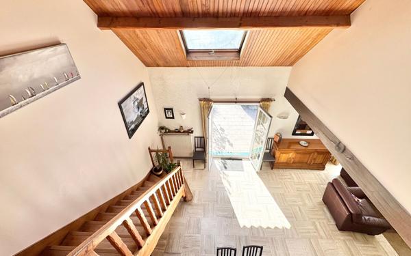 Maison à vendre    6 pièces • 154,42 m2 Lèves