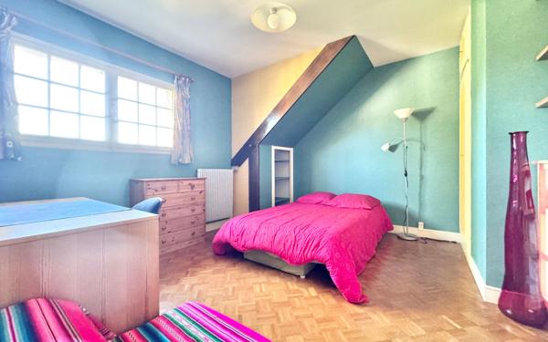 Maison à vendre    6 pièces • 154,42 m2 Lèves