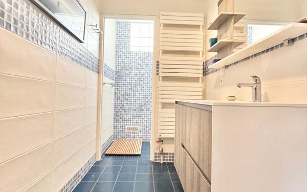 Maison à vendre    6 pièces • 154,42 m2 Lèves