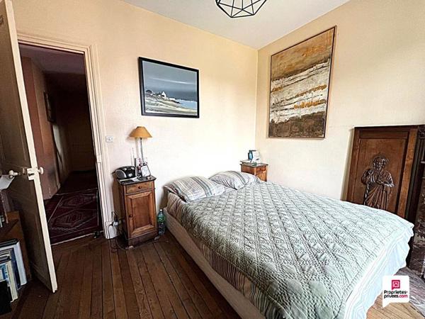 95640 MARINES - Maison meulière 10 pièce(s) et sa dépendance, 261 m2, 7 chambres, jardin clos