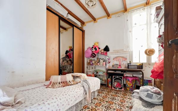 Maison à vendre    7 pièces •  Saint-Raphaël