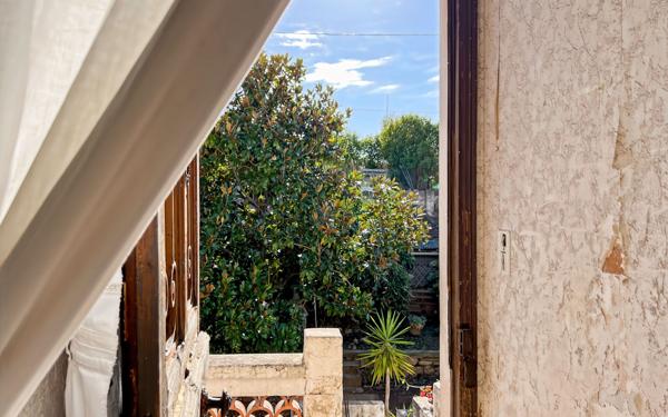 Maison à vendre    7 pièces •  Saint-Raphaël