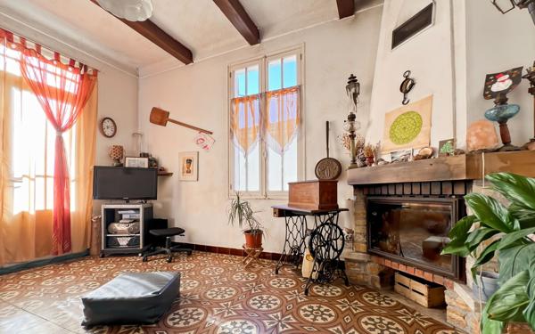 Maison à vendre    7 pièces •  Saint-Raphaël