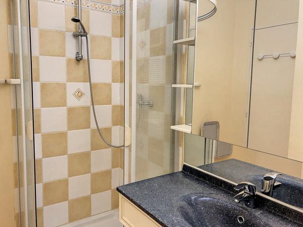 Appartement à louer    1 pièce • 31,70 m2 Olivet