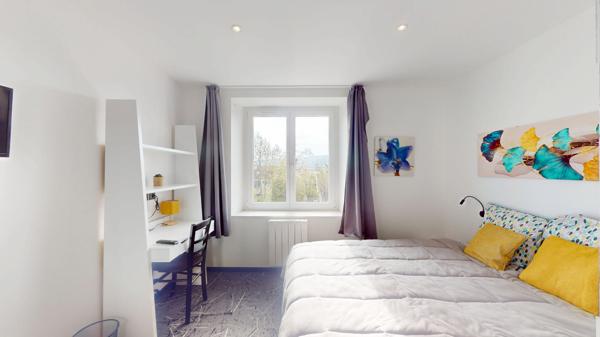 Maison 10 pièces 253.93 m2