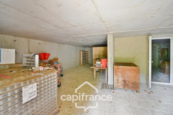 Maison à vendre 13 pièces proche de LONS LE SAUNIER (39)