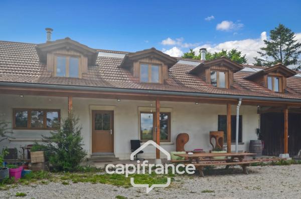 Maison à vendre 13 pièces proche de LONS LE SAUNIER (39)