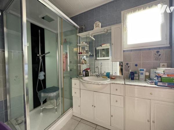 LARMOR PLAGE - Maison  de 109 m² habitable sur terrain de 512 m² 