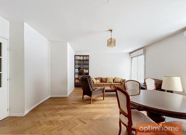 Vente en nue-propriété - Appartement familial 4 pièces avec balcons Cave & Parking  Métro Daumesnil - Paris 12ᵉ