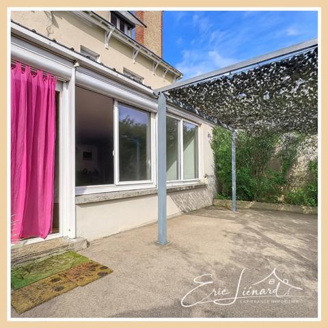 Maison à vendre 9 pièces SAINT MAIXENT L'ECOLE (79)