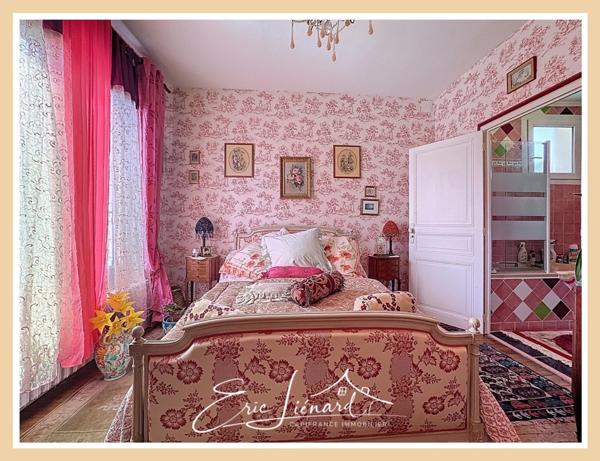 Maison à vendre 9 pièces SAINT MAIXENT L'ECOLE (79)