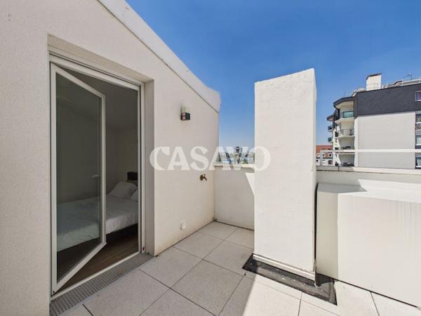 Vente Appartement 5 pièces de 102m² - 94140 Alfortville