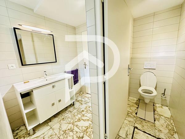 Maison 10 pièces 317.82 m2