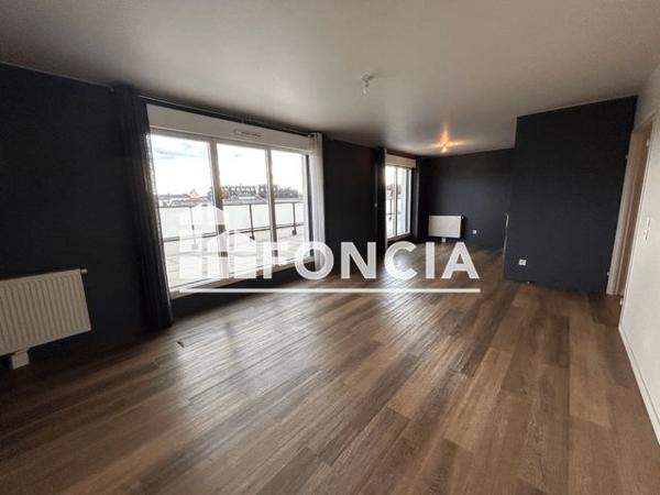 Location Appartement 4 pièces 86.6 m² - 4 MAIL DE LA CHARTREUSE Rouen 76100