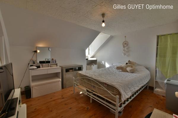 10MN de BERNAY T5 78M² 95000€ avec Parking et Courette ( Bourg avec commerces)(27 Eure)