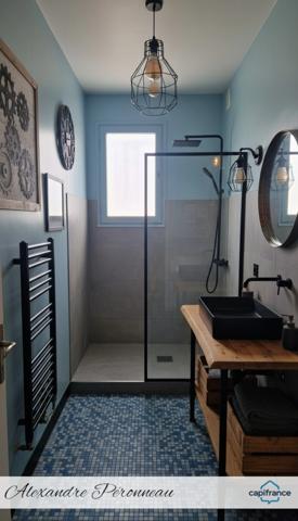 à vendre Maison à rénover 2 chambres 4 pièces LA ROCHELLE St Eloi