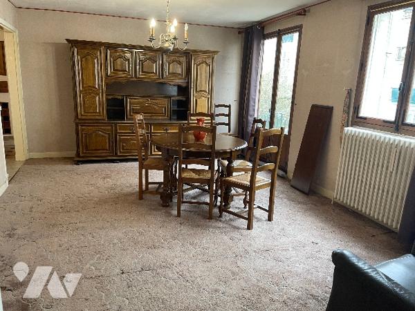 SOISSONS - Centre ville Appartement d'environ 71 m² habitable