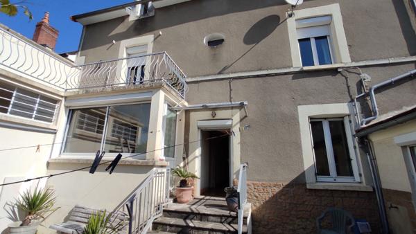 Maison 6 pièces à vendre Châtellerault - 86100 / Réf: 11771