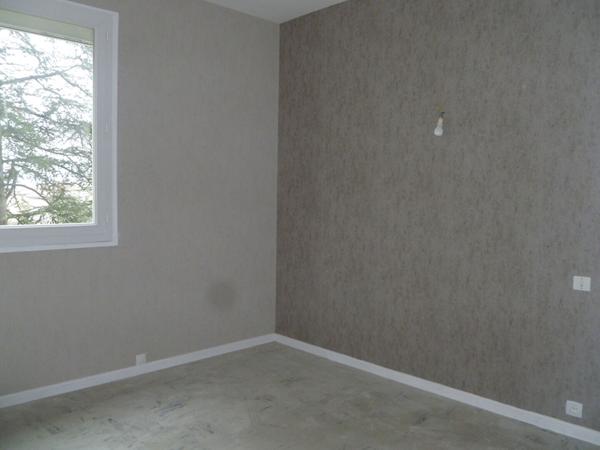 Appartement T3 avec balcon en résidence