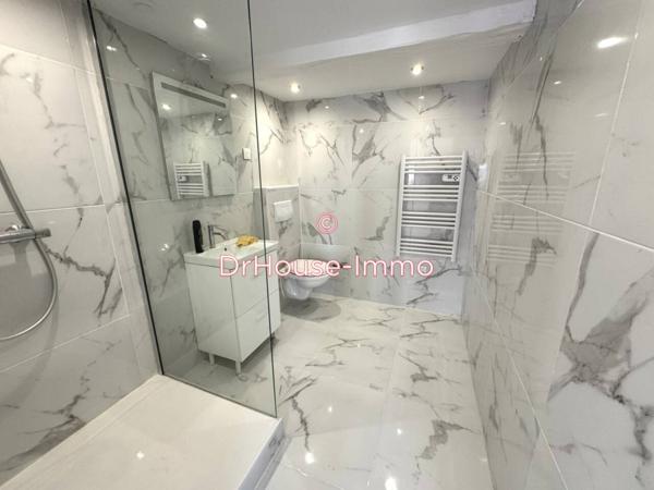 Immeuble à vendre 7 pièces de 240 m²