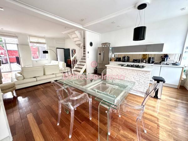 Immeuble à vendre 7 pièces de 240 m²