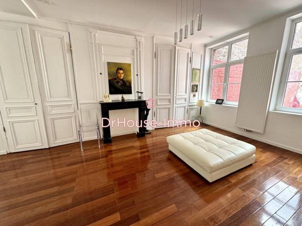 Immeuble à vendre 7 pièces de 240 m²