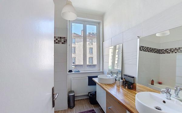 Appartement à vendre    3 pièces • 86 m2 Nancy