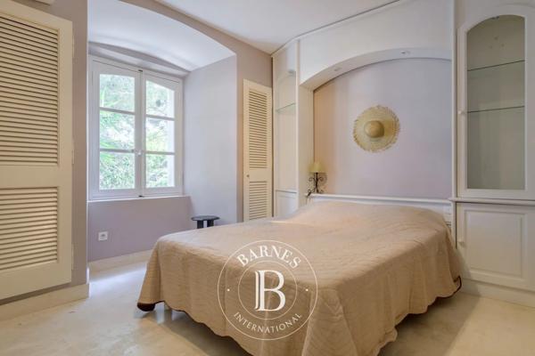 Sanary-sur-Mer, Maison 4 Chambres -  180 m² à vendre