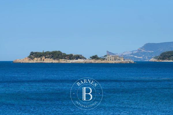 Sanary-sur-Mer, Maison 4 Chambres -  180 m² à vendre