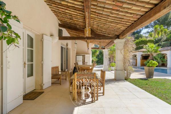 Sanary-sur-Mer, Maison 4 Chambres -  180 m² à vendre