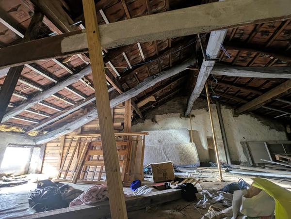 À vendre - Maison ancienne, 2 pièces située à Villeneuve-sur-Lot (47300)