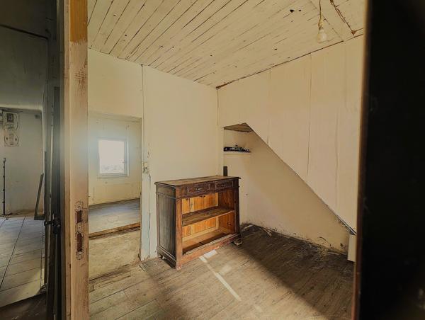 À vendre - Maison ancienne, 2 pièces située à Villeneuve-sur-Lot (47300)