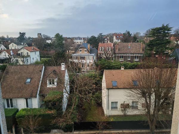 Appartement Maisons-Laffitte - 3 pièce(s) 56 m2 €286 000 ** - Référence 13319