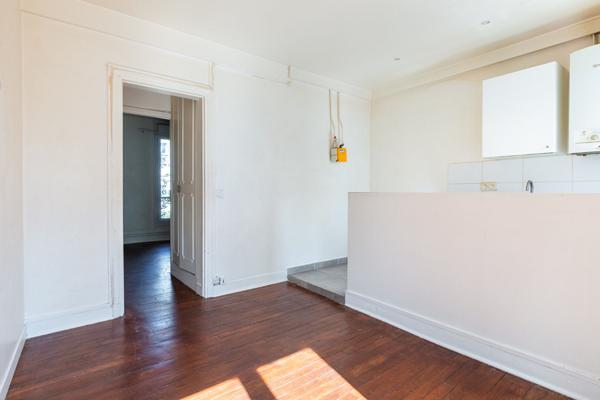 Appartement Courbevoie 2 pièce(s) 32 m2