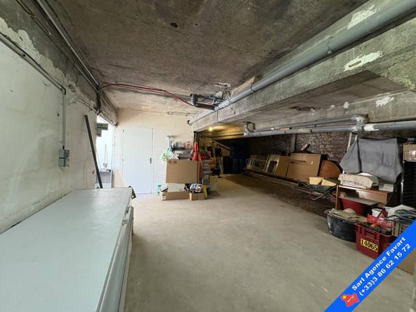 Immeuble 6 pièces 122.21m² à vendre à Laroche-Saint-Cydroine 89400