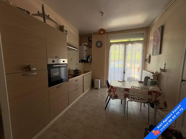 Immeuble 6 pièces 122.21m² à vendre à Laroche-Saint-Cydroine 89400