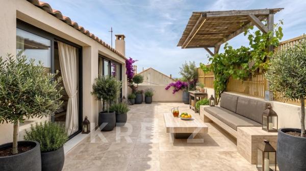 Hacienda de 300m2 avec 150m2 de terrasses, piscine, et double garage