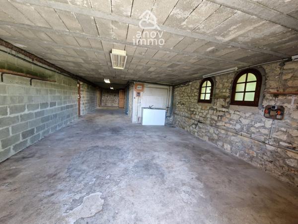 Maison
                                                                                                                                                                                                                                                                                                                        7 pièce(s)                                                                                                                                                                                                          4 chambre(s)                                                                                                                                                                                                          170  m²