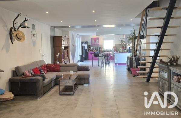 Maison à vendre 5 pièces 209 m² Crévic