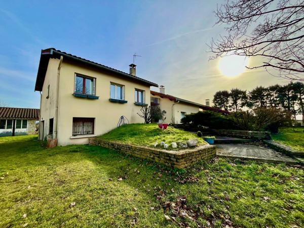 Maison de caractère 204 m² – Terrain 1 500 m² – BÉLIGNEUX (01360)