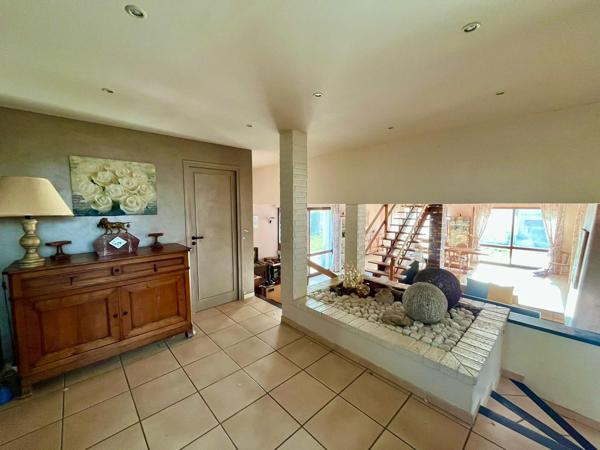 Maison de caractère 204 m² – Terrain 1 500 m² – BÉLIGNEUX (01360)