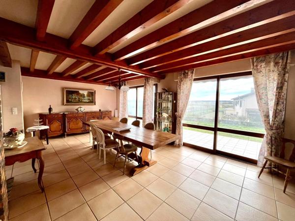 Maison de caractère 204 m² – Terrain 1 500 m² – BÉLIGNEUX (01360)