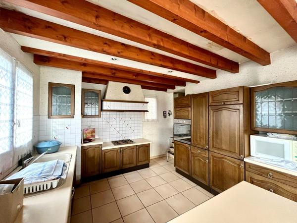 Maison de caractère 204 m² – Terrain 1 500 m² – BÉLIGNEUX (01360)