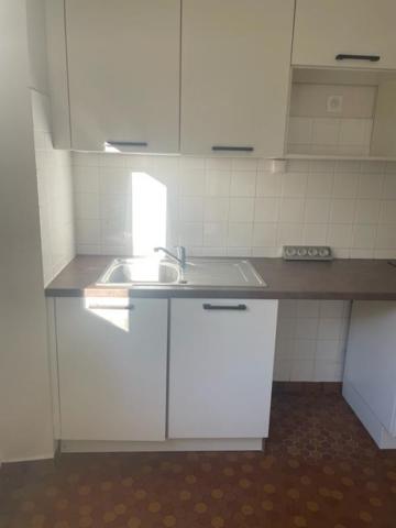 LOCATION T1 MARCILLAC SANS FRIAS D'AGENCE